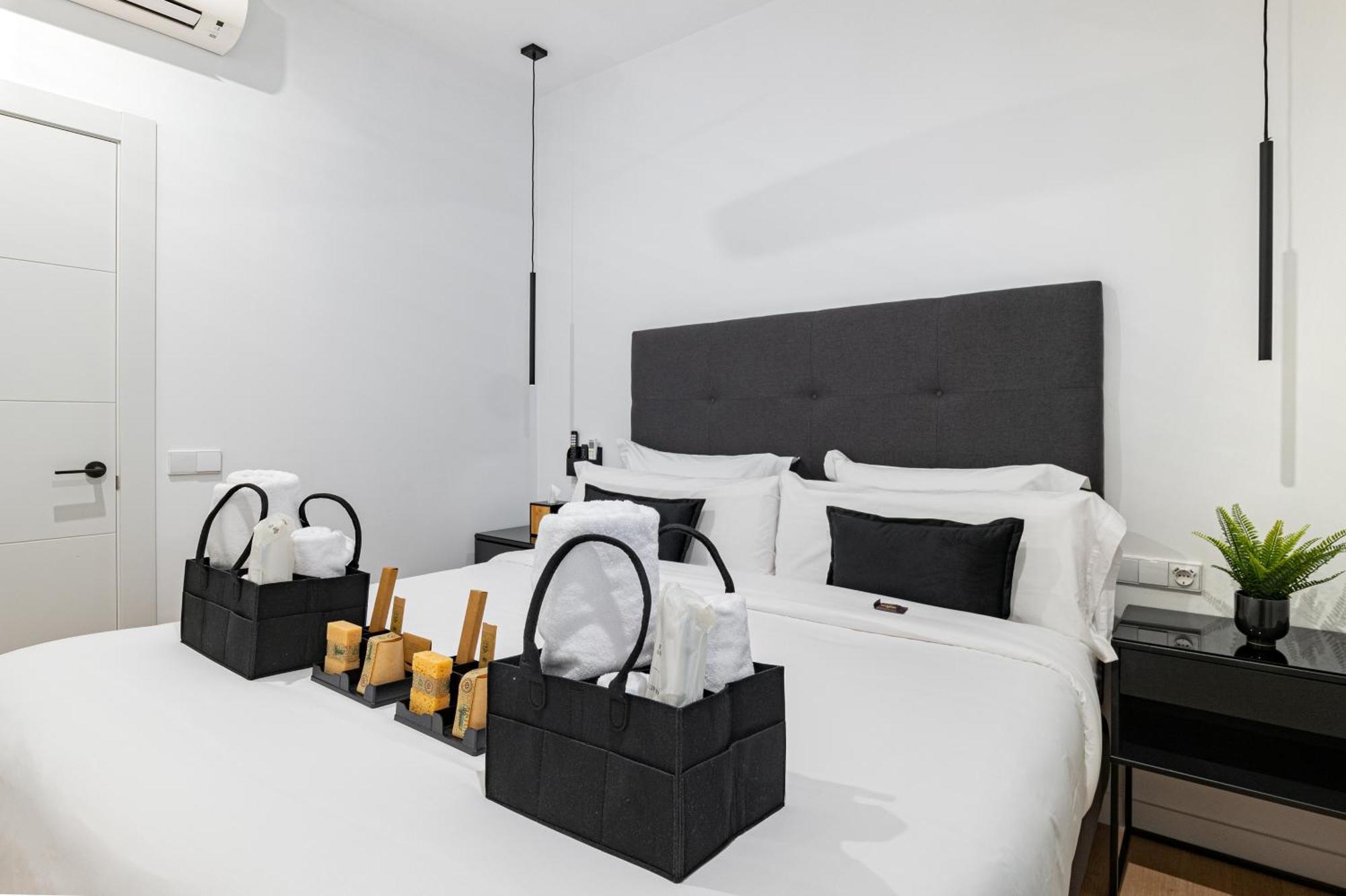 Honey Apartment In The Center Of Мадрид Экстерьер фото